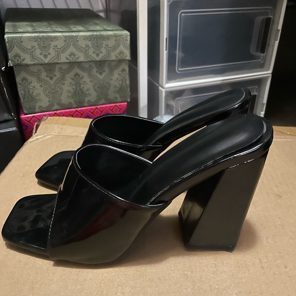 Elegant Black Women's Heels